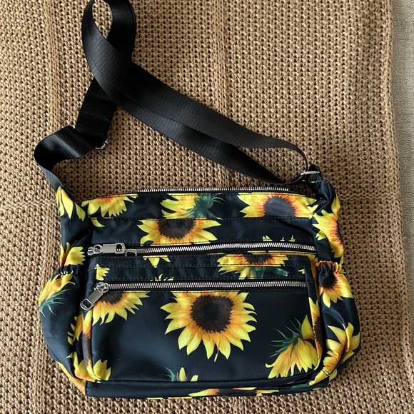🌻Sunflower Purses and Shoulder Handbags for Women Crossbody Bag Messenger Bags - Picture 1 of 8
